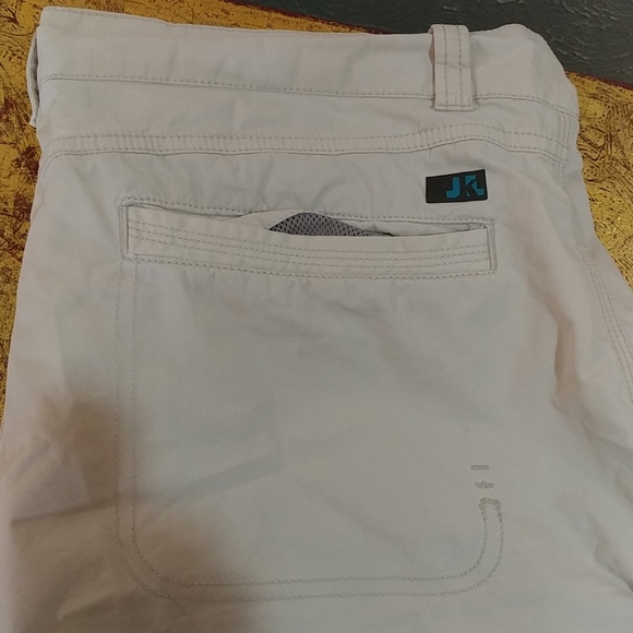 JKL Shorts - Picture 2 of 9